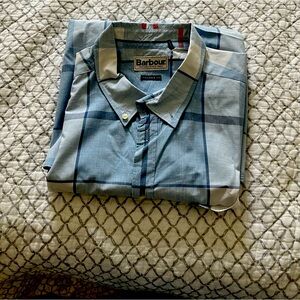 Men’s XL short sleeve shirt by Barbour- attractive summer plaid!